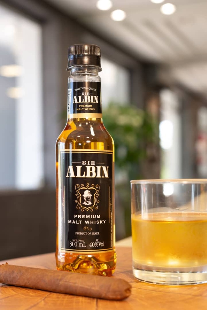 Whisky  Sir Albin Primelles 367